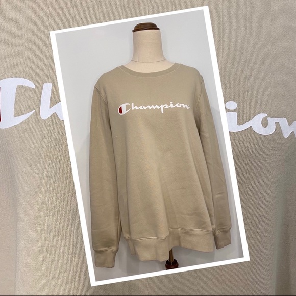 Champion Sweaters - Women’s Champion script crew jumper light taupe size L pullover Cotton polyester